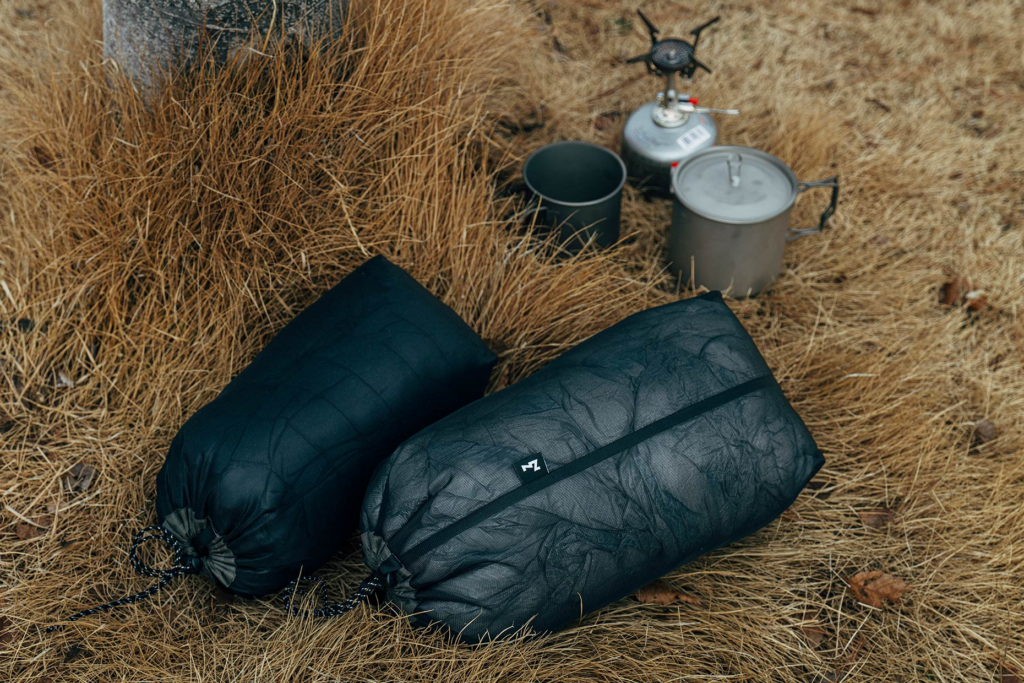 MESH STUFF SACK BLACK
メッシュスタッフサック ブラック